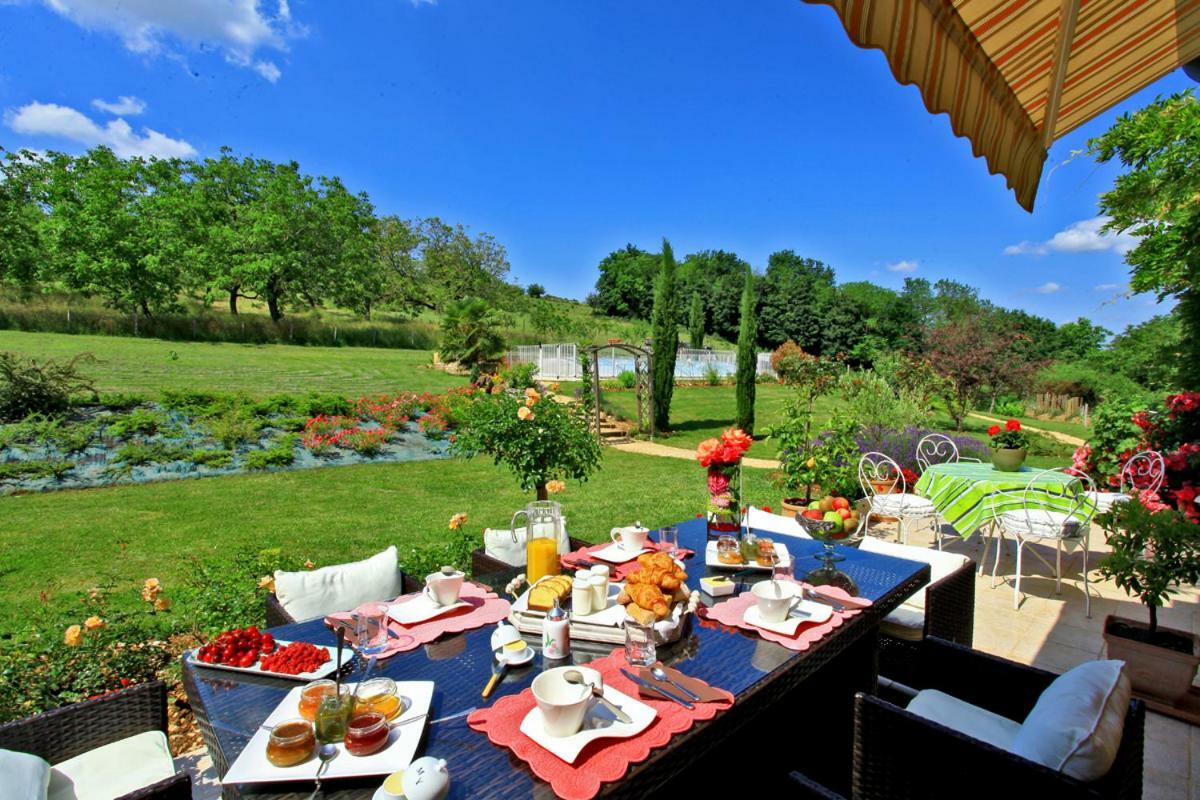 Bed and Breakfast Les Chenes Rouges Veyrines-de-Domme Exterior foto